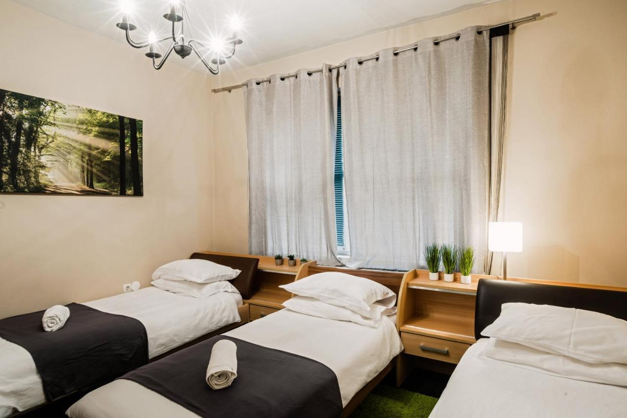 Rooms Verde Petrovče Eksteriør billede