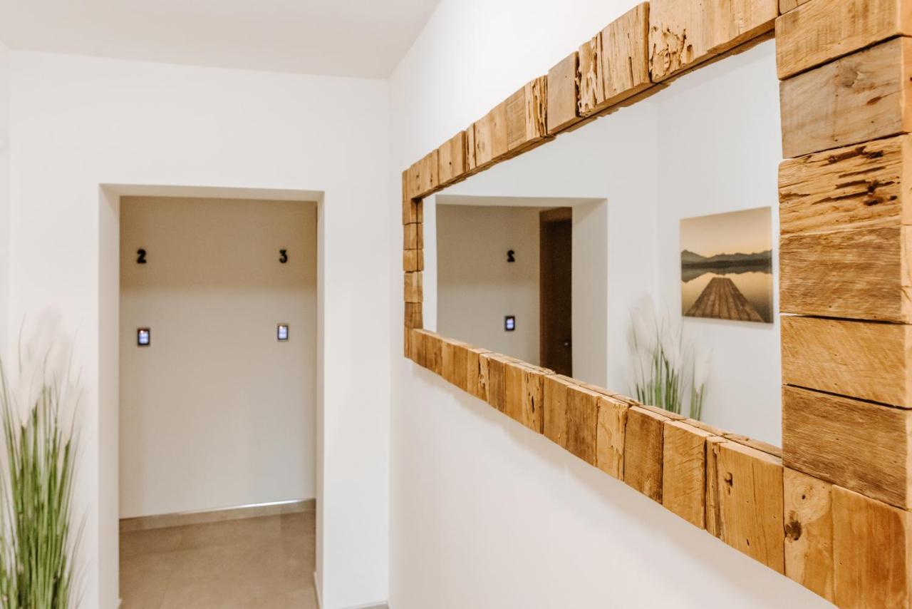 Rooms Verde Petrovče Eksteriør billede