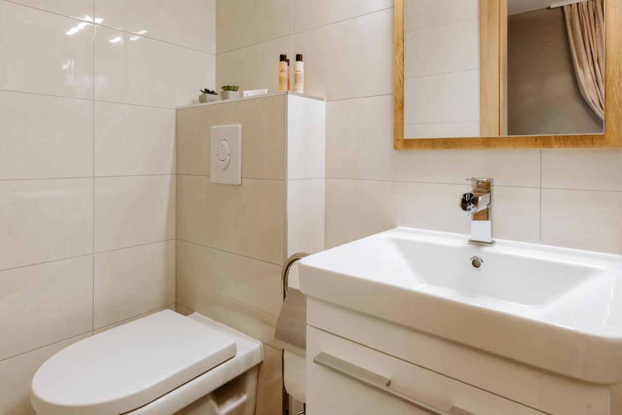 Rooms Verde Petrovče Eksteriør billede