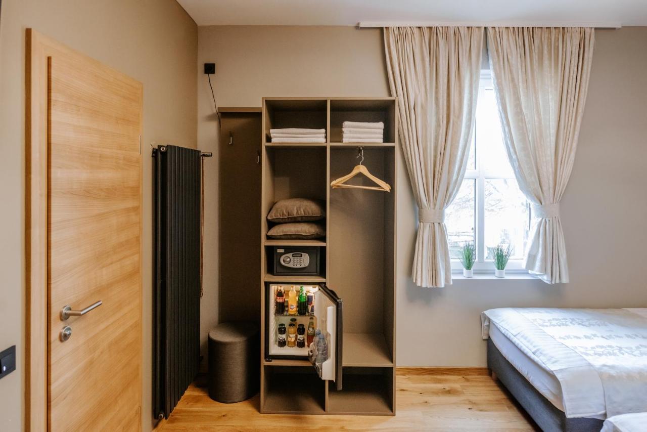 Rooms Verde Petrovče Eksteriør billede
